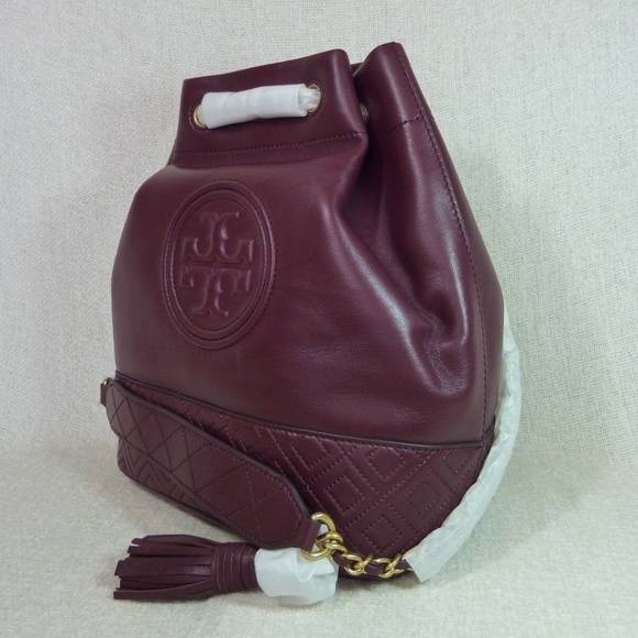 NEW Tory Burch Fleming Imperial Garnet Burgundy Leather Medium Bucket Tote Bag - Picture 4 of 12